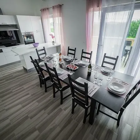 Apartman Luka Polaca